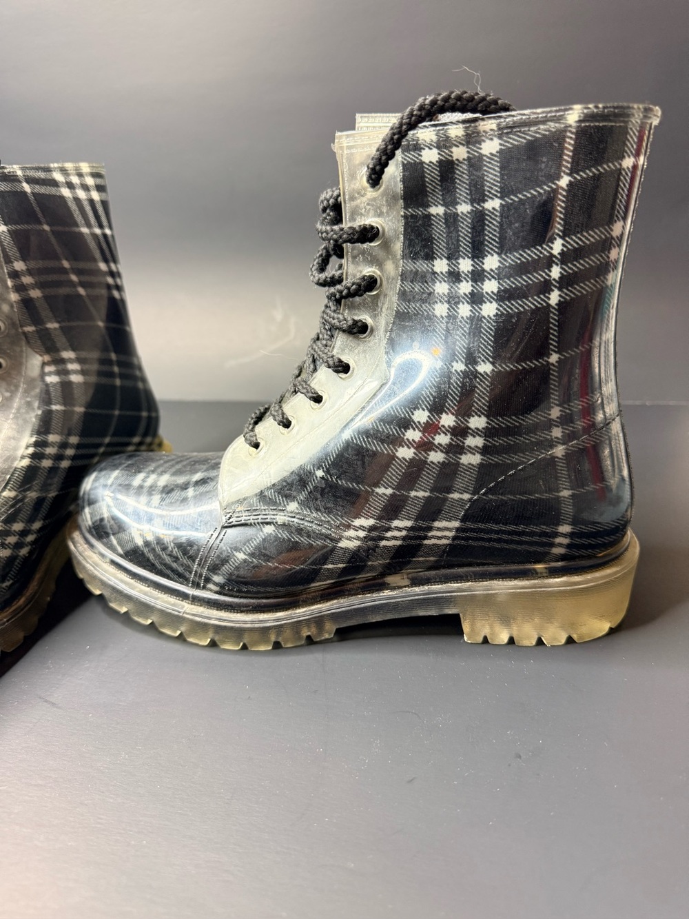 Dirty Laundry Plaid Clear Combat Rain Boots Women’s Size 10 Black White Lace Up